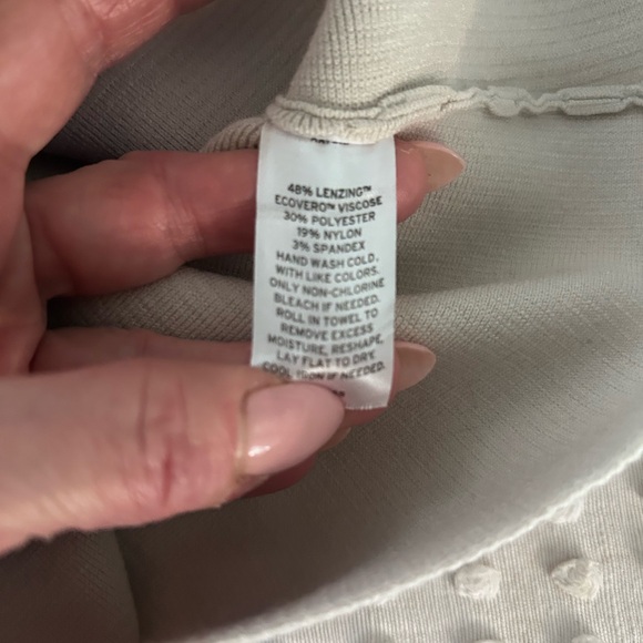 Gray Ribbed One-Shoulder Top - Picture 10 of 10